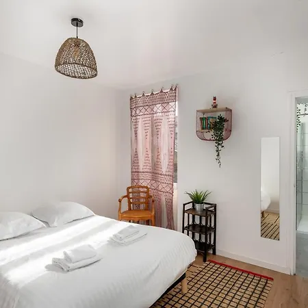 Pentadur, Duplex 3 Chambres Sdb Privatives, A 5 Min Du Tram, Hypercentre Brest
